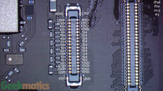 iPad_Pro105_Connector_3_Edited.jpg